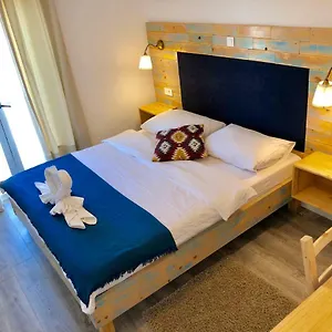  Gasthof Boho House Kroatien